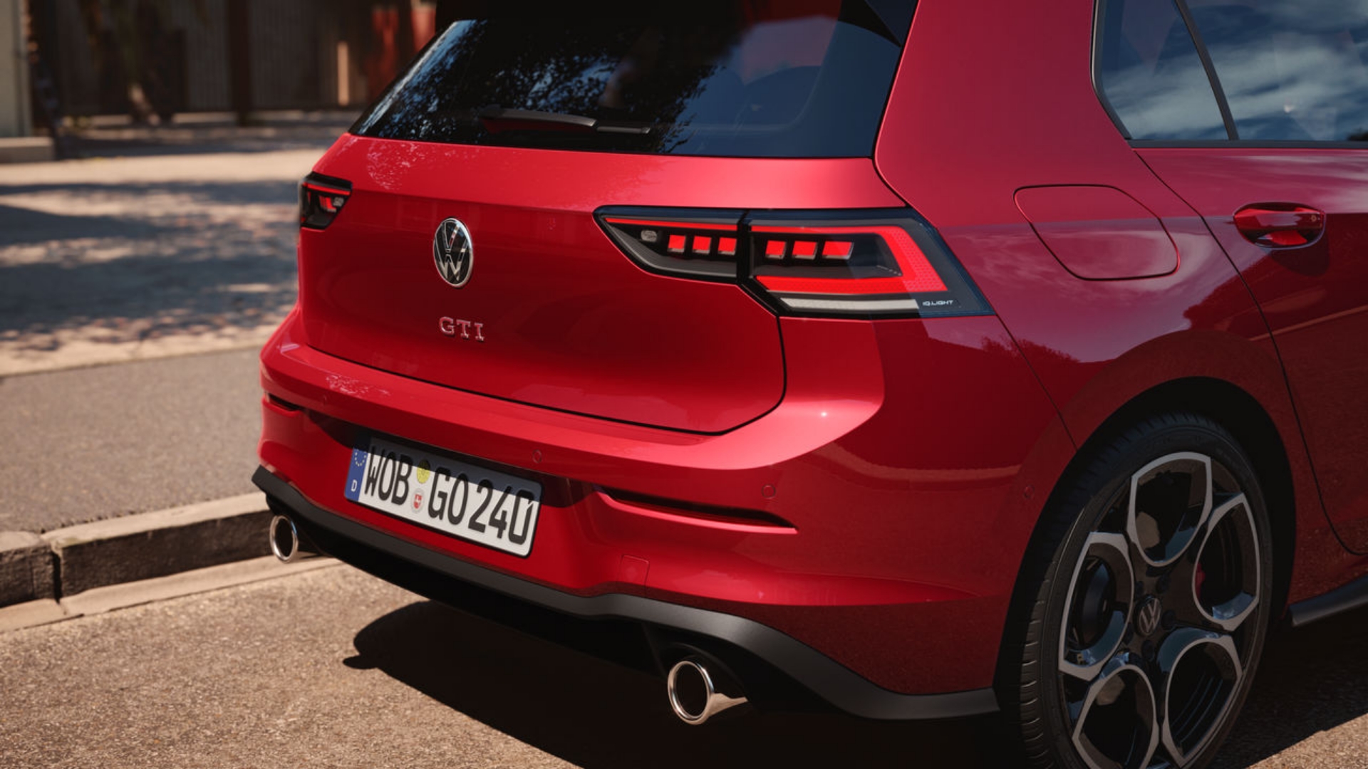 フォルクスワーゲン ゴルフGTI V 完成品　車 フォルクスワーゲン ゴルフ 2021年モデル GTIの価格・性能・装備
